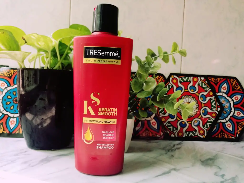 TRESemmé Keratin Smooth Shampoo Review